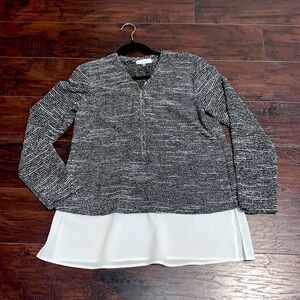 Calvin Klein Black & White Zip Sweater, sz Medium.